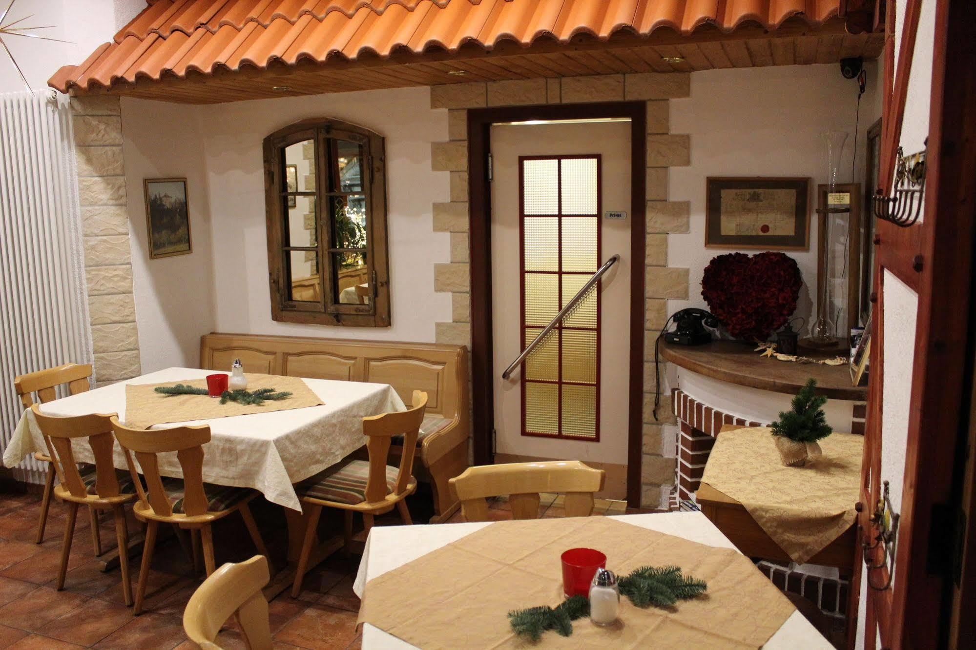Schlüchtern Gasthof Hausmann מראה חיצוני תמונה